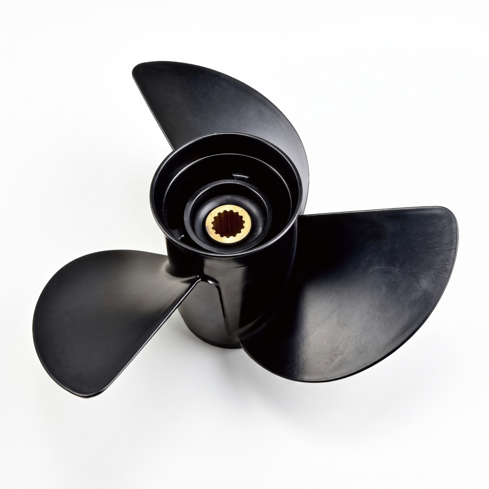 Yamarine Tohatsu Dıştan Takma Motor Pervanesi 60/140HP Outboard Propeller Diameter: 13.25Ø x Pitch: 17'' Spline: 15 Diş (9999RUBA317M)