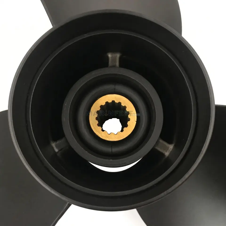 Yamarine Suzuki Outboard Propeller 70/140HP Dıştan Takma Motor Pervanesi Diameter: 13 3/4 x Pitch: 17 Freze/Spline: 15 Diş (58100-87L20-019)
