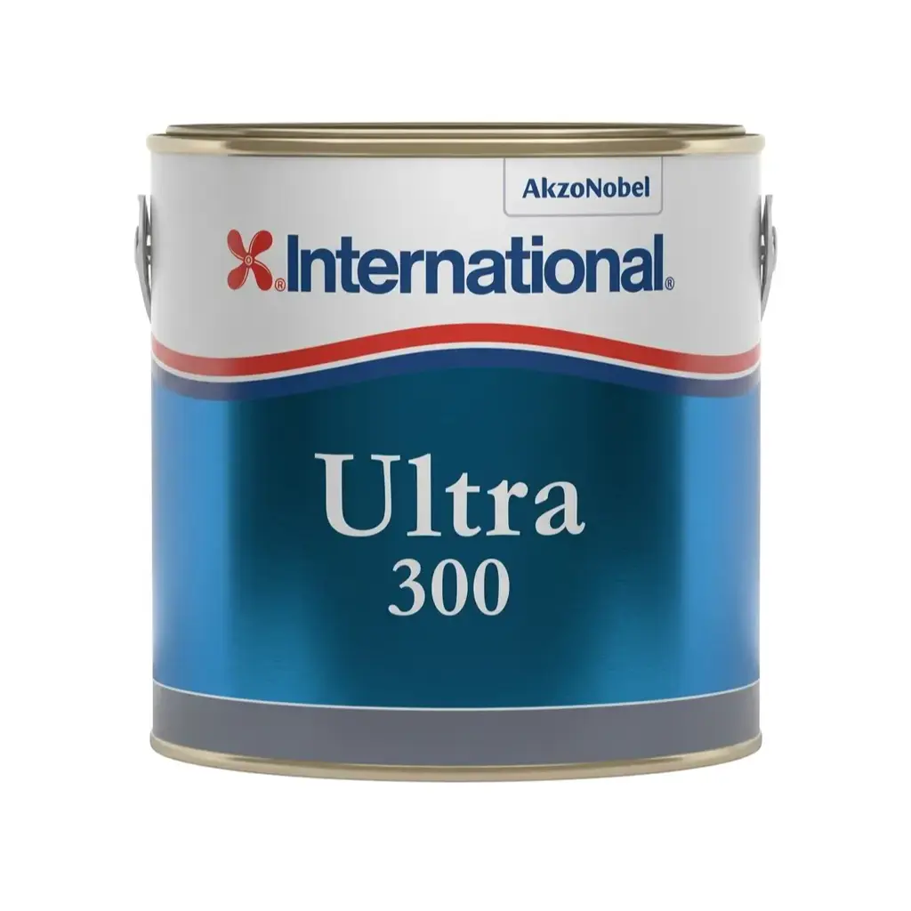 International Ultra 300 - 2,5 Lt Kırmızı/Red Sürat Tekneleri ve Performans Yatları İçin Sert (Hard) Zehirli Antifouling Boya - Hız Tutkunlarının Tercihi: Maksimum Sürat, Minimum Sürtünme!